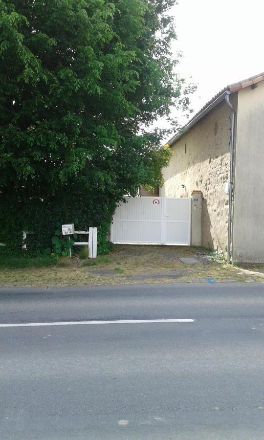 Chambre D'Hotes Proche Puy Du Fou Le Pin  Εξωτερικό φωτογραφία